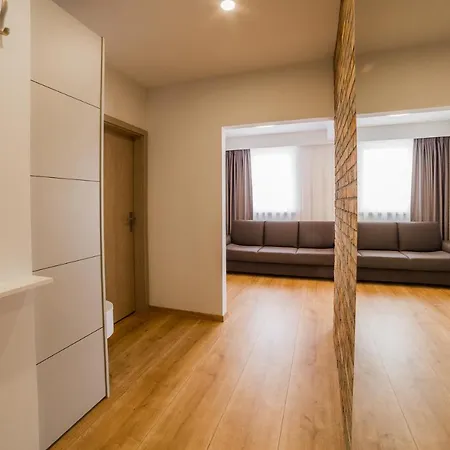 아파트 Dolfi, 세네츠